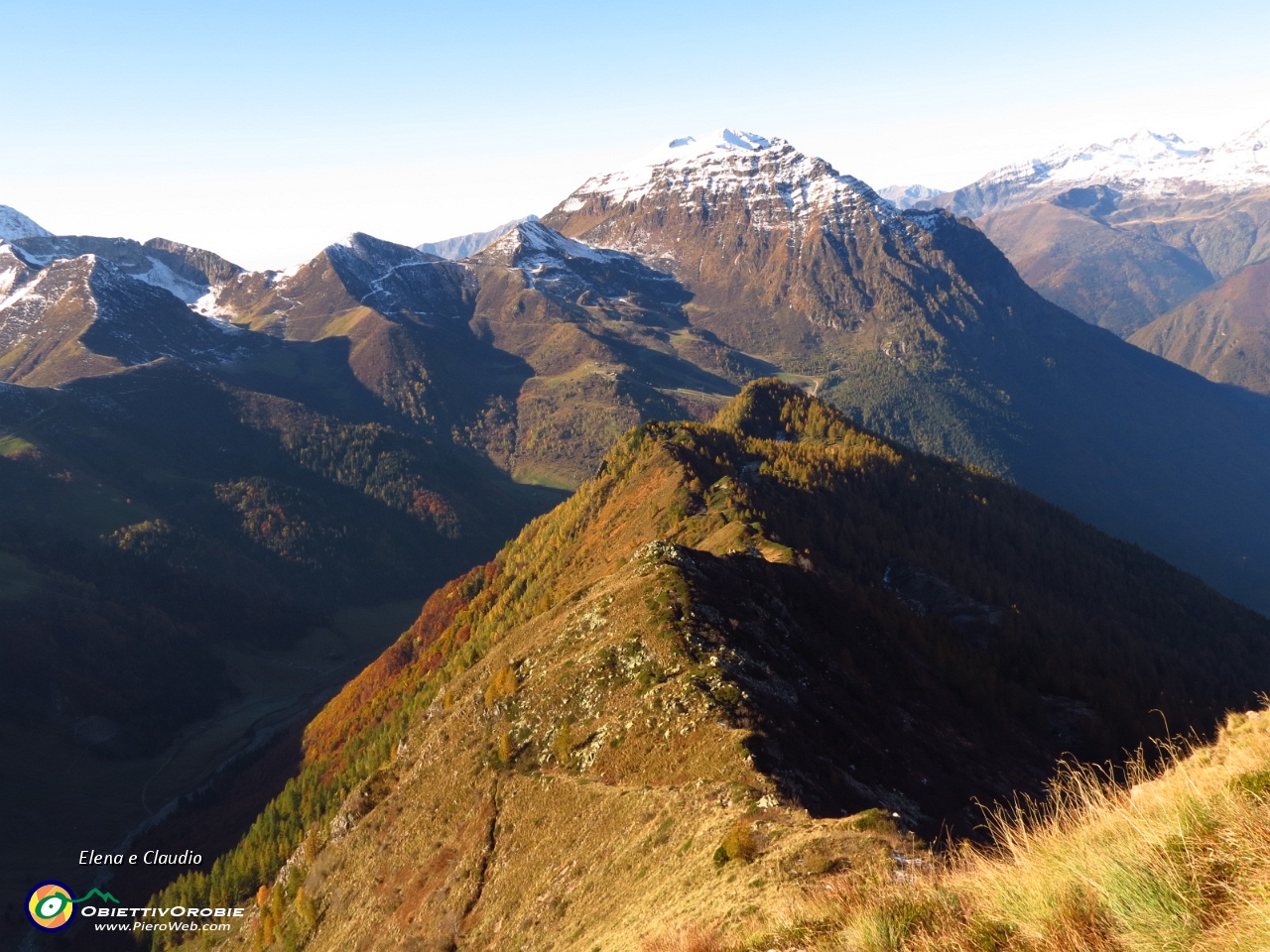 03 La cresta che va al monte Toazzo.JPG